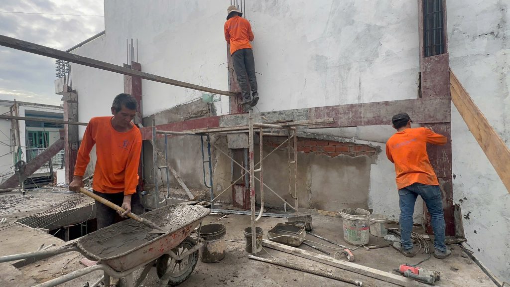 thầu nhân công
